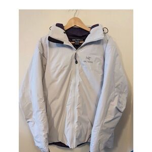 Arc'teryx Women's Ski Jacket - White